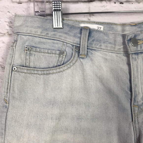 GAP Sexy Boyfriend Light Wash Rolled Hem Shorts 27 - Picture 2 of 7